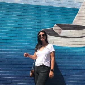 Meet your Posher, Emily